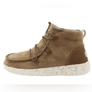 Hey Dude Lea Suede Hazelnut Boots Womens 7